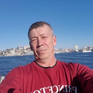 Юрий, 60 лет, Владивосток