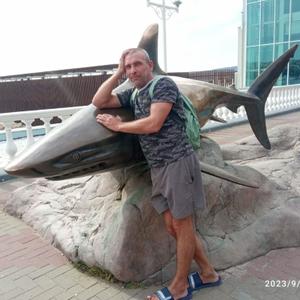 Парни в Сочи: Сергей, 45 - ищет девушку из Сочи