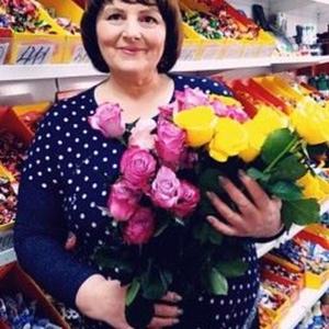 Валентина, 59 лет, Иркут
