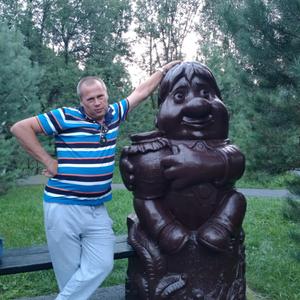 Валентин, 53 года, Киселевск