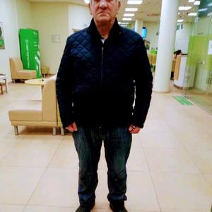 Назим, 68 лет, Москва