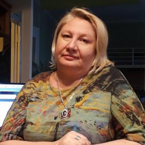 Девушки в Тольятти: Людмила, 52 - ищет парня из Тольятти