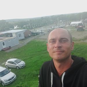 Парни в Владивостоке: Сергей, 43 - ищет девушку из Владивостока