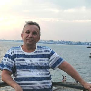 Парни в Екатеринбурге: Сергей, 65 - ищет девушку из Екатеринбурга