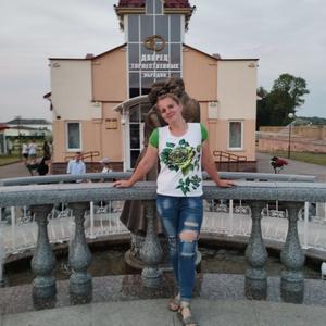 Девушки в Орше (Беларусь): Света, 31 - ищет парня из Орши (Беларусь)