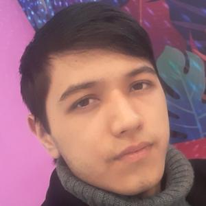 Равшан, 19 лет, Казань