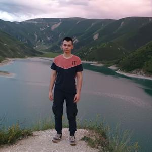 Максим, 20 лет, Владикавказ