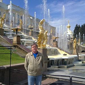 Антон Цветков, 60 лет, Астрахань