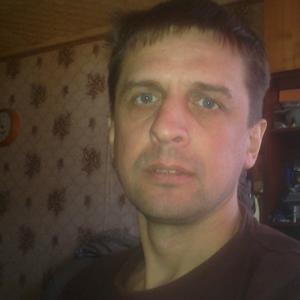 Парни в Бежецке: Олег Малиновский, 50 - ищет девушку из Бежецка