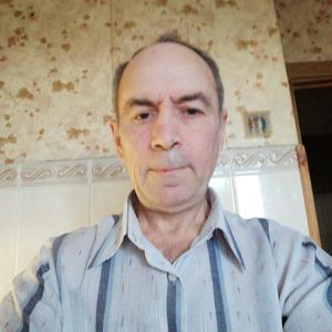 Олег, 55 лет, Москва