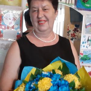 Девушки в Волгограде: Ольга, 67 - ищет парня из Волгограда