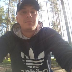 Парни в Гатчине: Ярослав, 34 - ищет девушку из Гатчины
