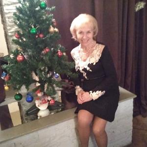 Марина, 73 года, Санкт-Петербург