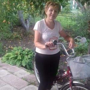 Девушки в Липецке: Наталья, 62 - ищет парня из Липецка