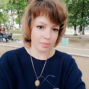 Девушки в Обнинске: Ася, 39 - ищет парня из Обнинска