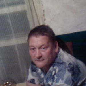 Парни в Омске: Сергей, 64 - ищет девушку из Омска
