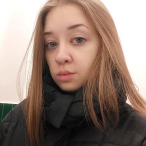 Девушки в Екатеринбурге: Анна, 25 - ищет парня из Екатеринбурга