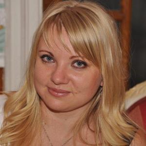 Девушки в Владивостоке: Ирина, 40 - ищет парня из Владивостока