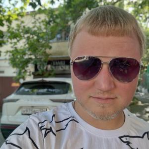 Парни в Волгограде: Илья, 35 - ищет девушку из Волгограда