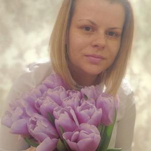 Девушки в Узловая: Кристина, 32 - ищет парня из Узловая