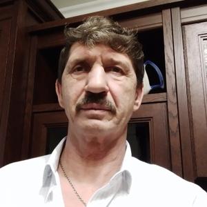 Парни в Курчатове: Андрей, 61 - ищет девушку из Курчатова