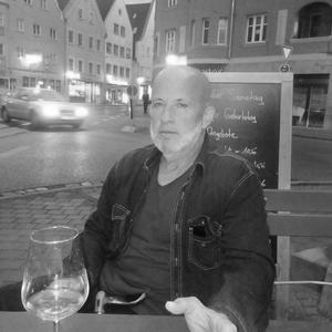Leon, 65 лет, Люксембург