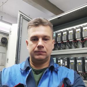Денис, 47 лет, Балаково