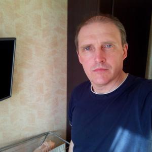 Парни в Петрозаводске: Павел, 59 - ищет девушку из Петрозаводска