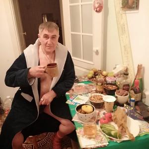 Евгений, 66 лет, Екатеринбург