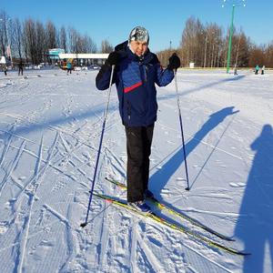 Парни в Якутске: Александр, 64 - ищет девушку из Якутска