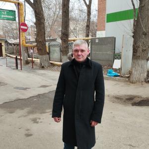 Виталий, 55 лет, Саратов