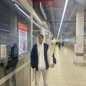 Анатолий, 25 лет, Москва