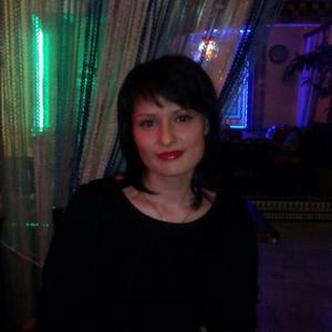 Девушки в Мурманске: Анна, 39 - ищет парня из Мурманска