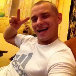 Парни в Ижевске: Артем, 33 - ищет девушку из Ижевска