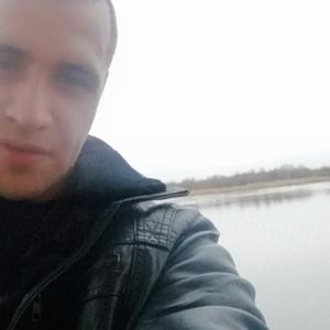 Максим, 33 года, Астрахань