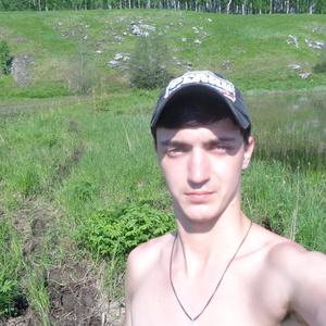 Парни в Кусе: Сергей Бурдин, 30 - ищет девушку из Кусы
