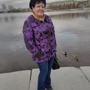Татьяна, 60 лет, Екатеринбург