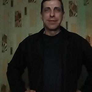 Василий Ефремов, 45 лет, Астрахань