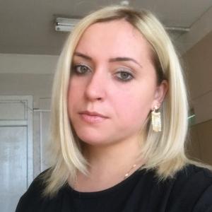 Девушки в Серпухове: Ирина, 34 - ищет парня из Серпухова