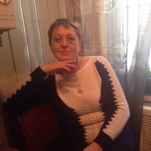 Ирина, 59 лет, Луга