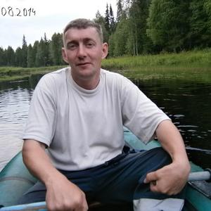 Виктор, 49 лет, Архангельск