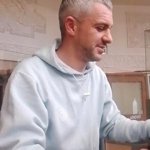 Парни в Балашихе: Valeriy, 43 - ищет девушку из Балашихи