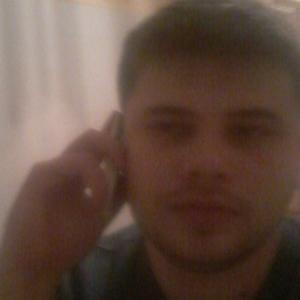 Парни в Черкесске: Руслан, 36 - ищет девушку из Черкесска