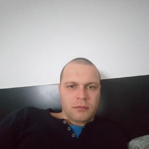 Дима, 35 лет, Светлогорск
