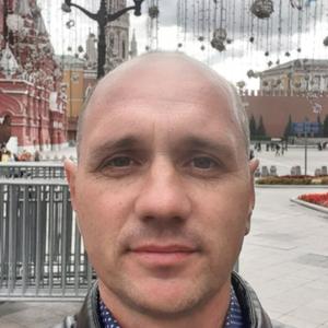 Парни в Санкт-Петербурге: Олег, 46 - ищет девушку из Санкт-Петербурга