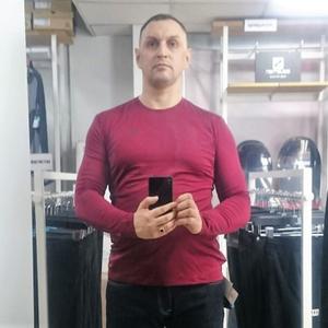 Парни в Ижевске: Владимир, 46 - ищет девушку из Ижевска
