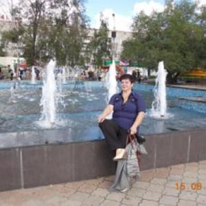 Девушки в Прокопьевске: Лариса, 61 - ищет парня из Прокопьевска
