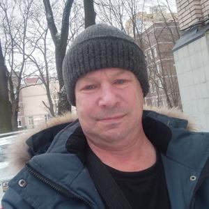 Парни в Санкт-Петербурге: Олег, 54 - ищет девушку из Санкт-Петербурга
