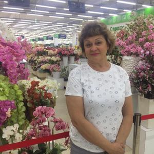 Елена, 65 лет, Владивосток