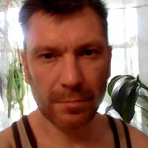 Парни в Вологде: Валерий, 46 - ищет девушку из Вологды